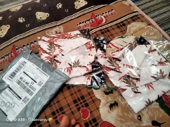 Baju Batik Couple Gamis Batik Keluarga Motif Bambu Putih Dengan Batik Anak Terbaru