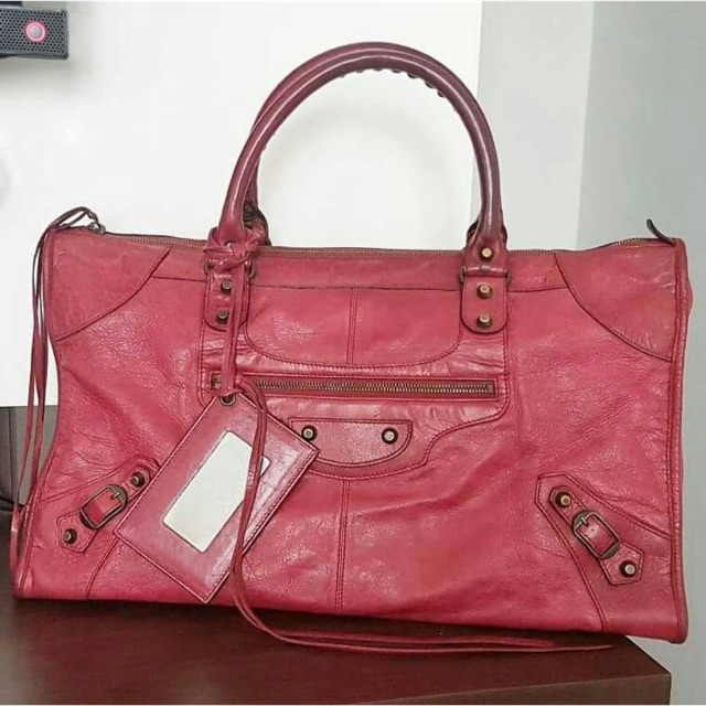 

Balenciaga work red RH. Mirror only, no DB, no card.