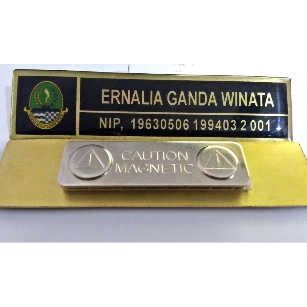 

PAPAN NAMA KUNING MAGNET