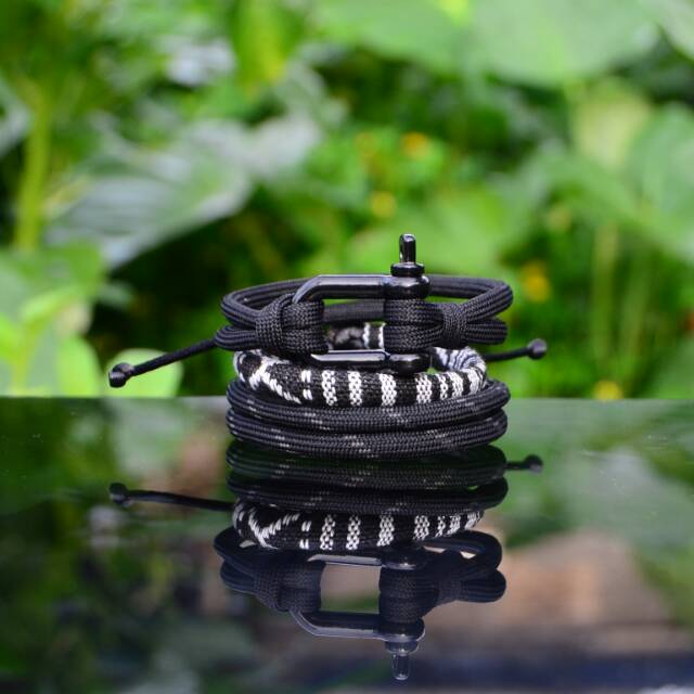 Gelang Nautical Paracord Survival Outdoor Pria Warna Hitam