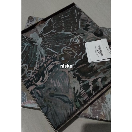 Buttonscarves Farsha Rustic Brown