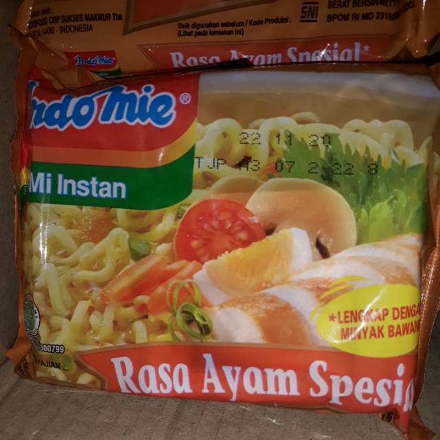 

5 pcs indomie ayam spesial