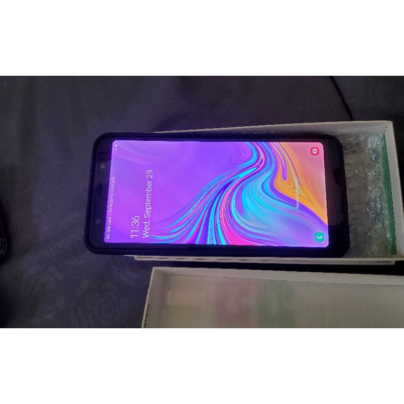 HP SECOND 99% SAMSUNG GALAXY A7 64GB 4G LTE OCTA CORE MADE INDONESIA