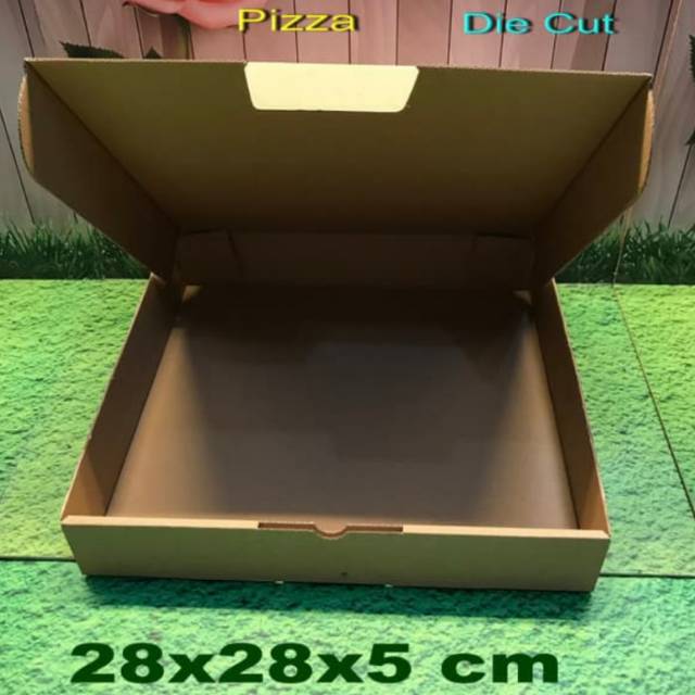 

kardus box pizza ukura 28x28x5