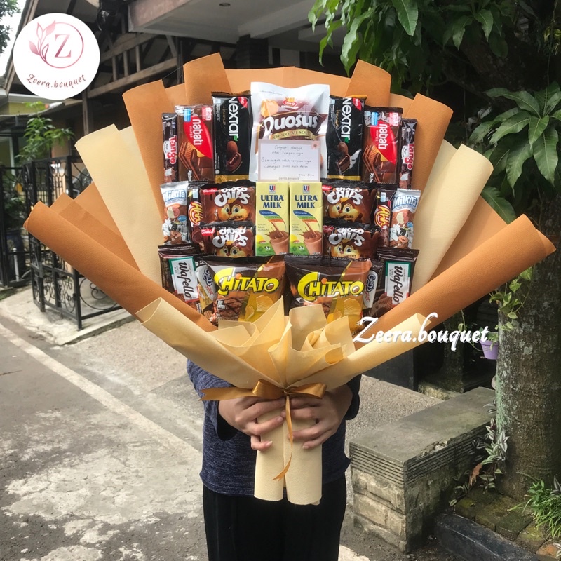 (B25) Bucket snack/buket snack/bouquet [INCLUDE: Greeting card+packing]