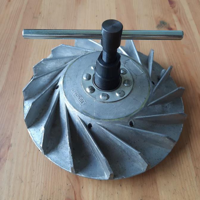 Treker Trecker Tracker Kunci Magnet Vespa Px Ps Excel Super - Grosir  Murah 