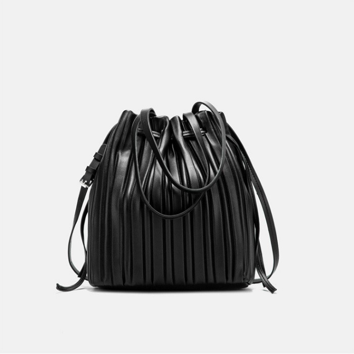 BAGGUBAGSTORE - ZARA Pleated Mini Beam Diagonal Bucket Bag