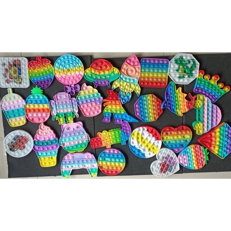 POP IT Rainbow karakter BT21 ice cream mobil dino - Hadiah kado Mainan Anak-1