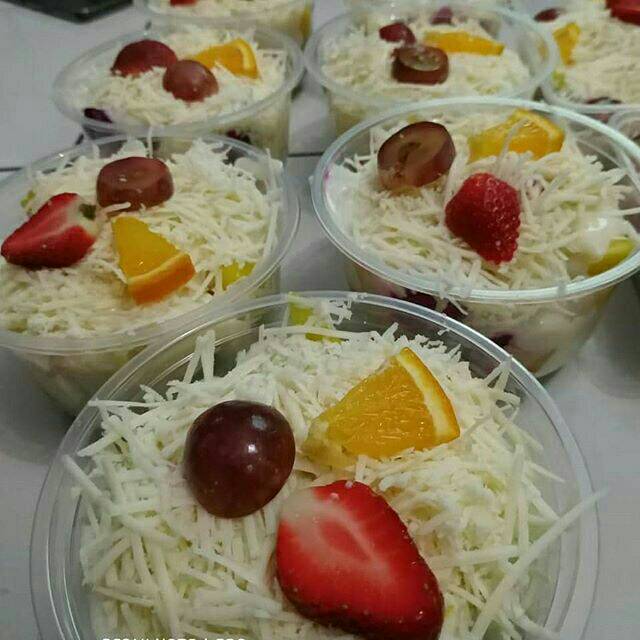 

SALAD BUAH FRESH MADE