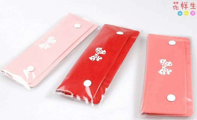

Dompet Pensil / Alat Tulis Motif Pita Kupu-Kupu