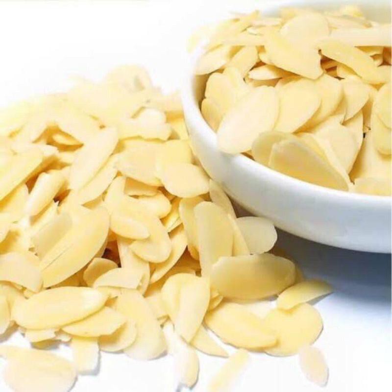 

Kacang Almond Slice Mentah / Slice Almond Blue Diamond 1 kg 1000 gram