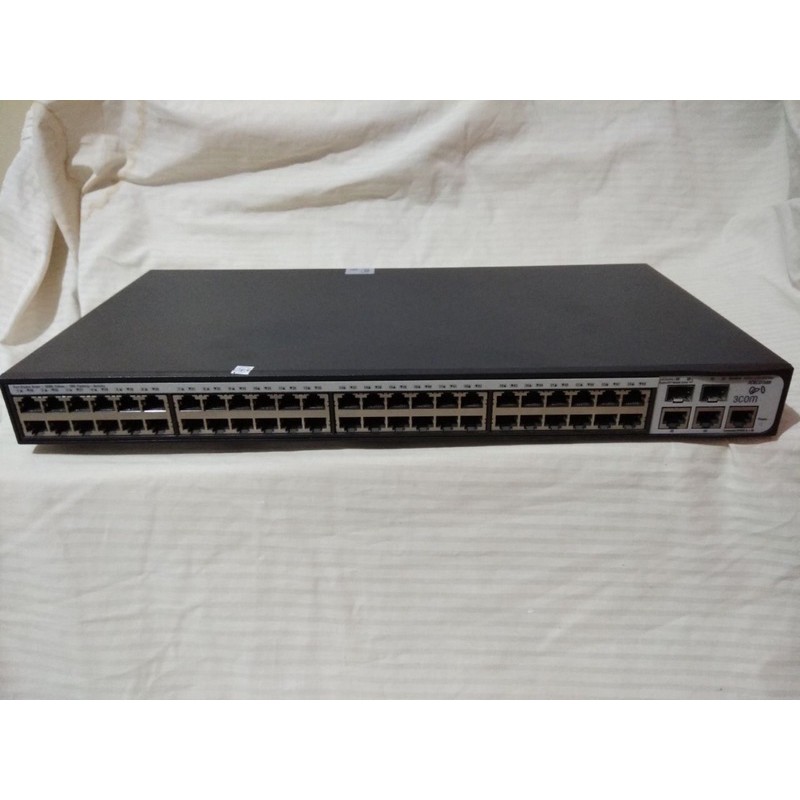 Switch Managed 48 Port 3Com Baseline 2250 SFP Plus 3CBLSF50