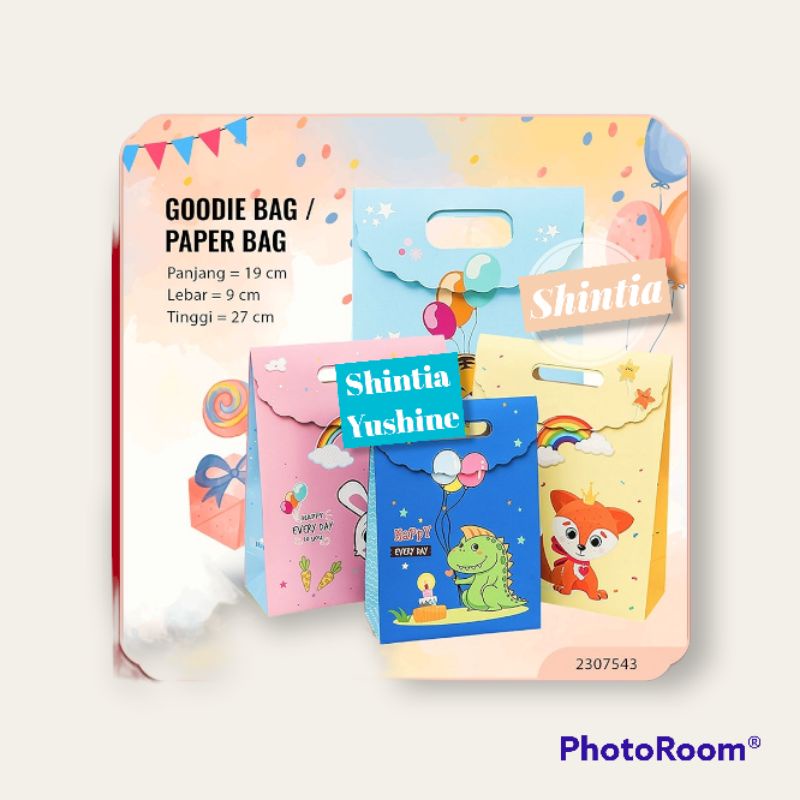 

goodiebag paperbag ultah karakter