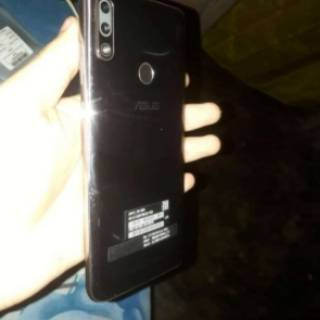 Asus zenfone max pro m2 4   /64 bekas | Shopee Indonesia