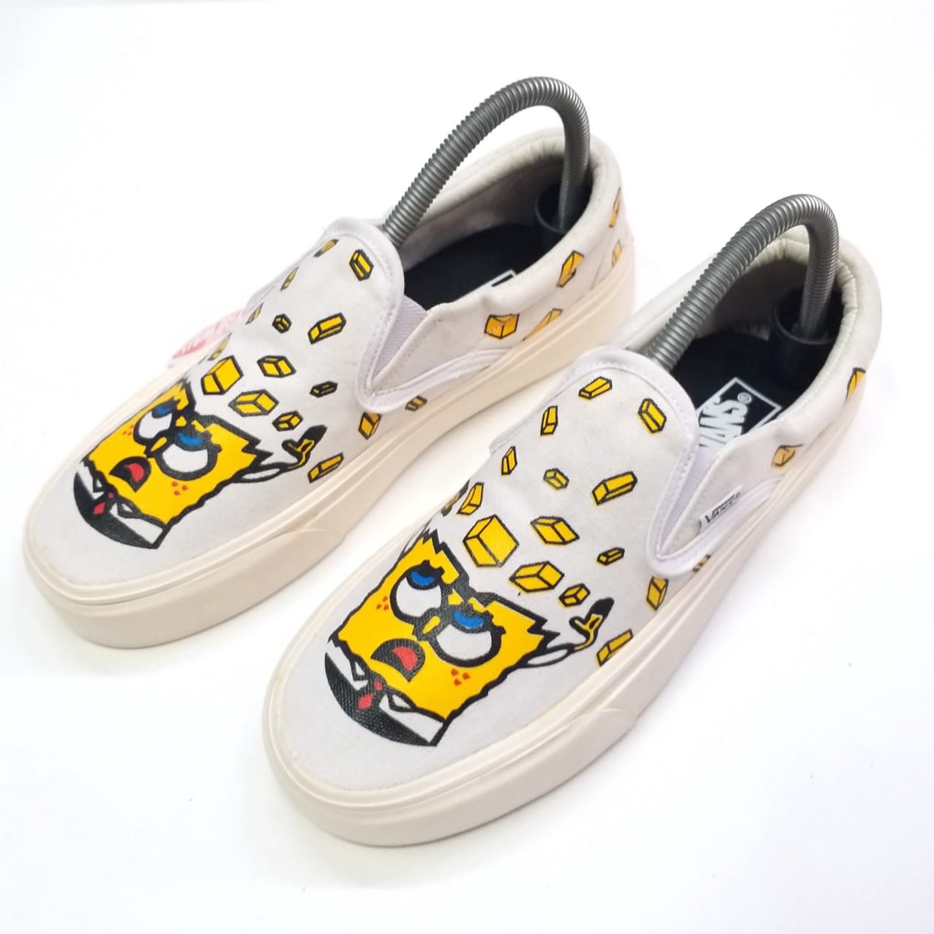 READY SEPATU VANS SPONGEBOB SLOP YELLOW KUNING PUTIH  HITAM KADO FASHION COWOK CEWEK LUCU TERJANGKAU BERKUALITAS keren