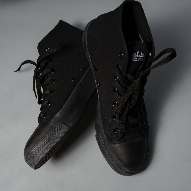 Sepatu Johnson Basic HighCut (HC) Black Mono