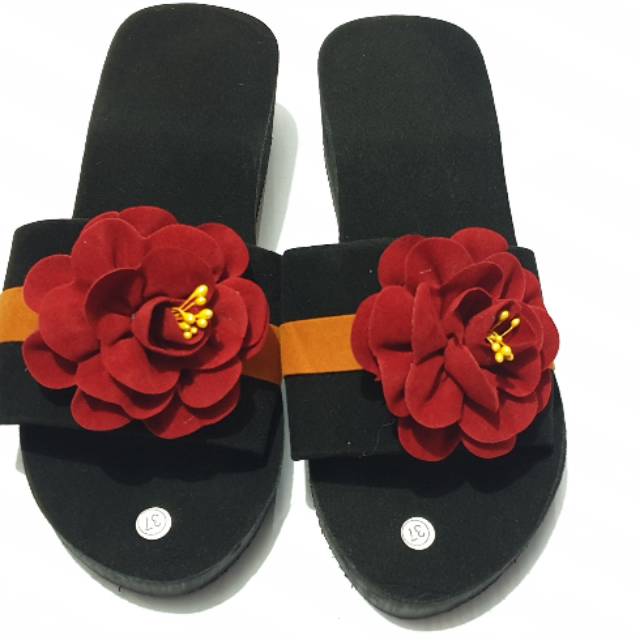 Sandal wedges kokop bunga kuncup New