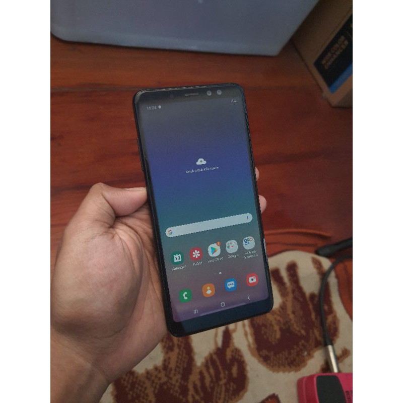 Handphone Hp Samsung Galaxy A8+ A8 Plus 6/64 Second Seken Bekas Murah