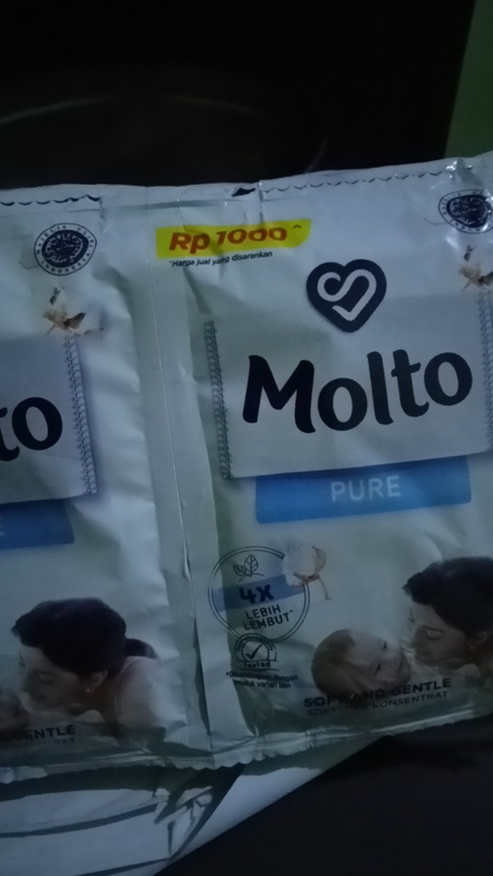 Molto All In 1 Sachet Isi 12 (1000an)