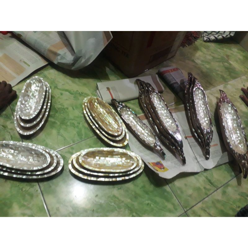 Kerajinan kerang capiz