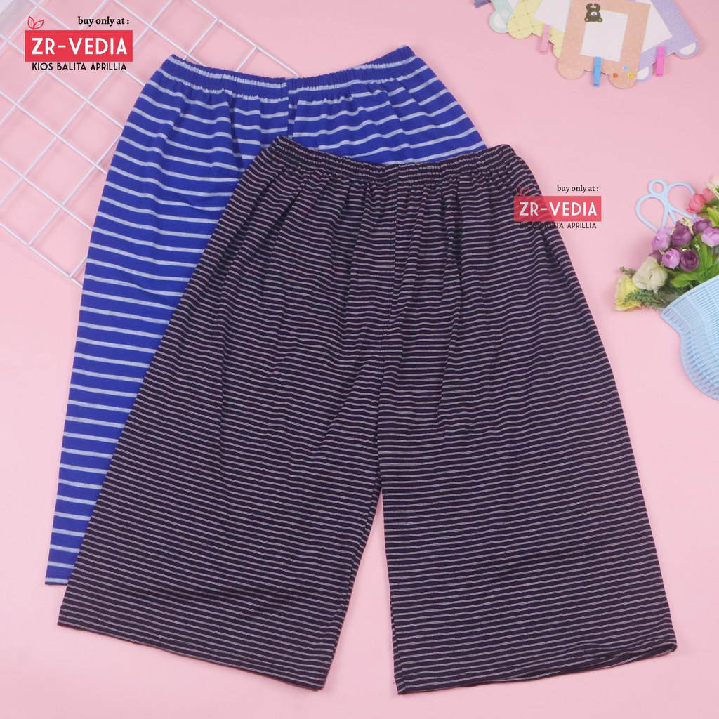 Celana Wanita Selutut Pendek Big Size Muat Sampai Super Jumbo / Dalaman Short Pants Harian Adem