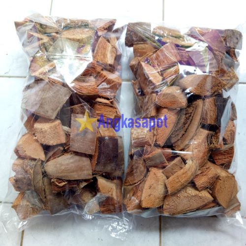 Cococip Coco cip Coco chip Kelapa Kotak 300 Gram Media Anggrek