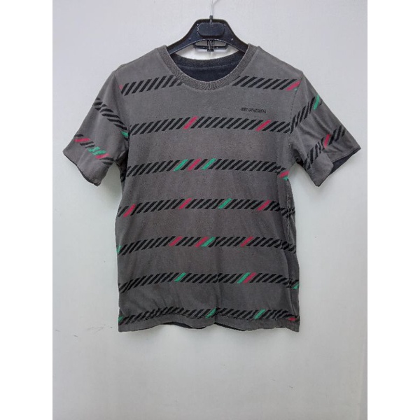 KAOS NIKE SPORTSWEAR PRELOVED ( 2 SISI )