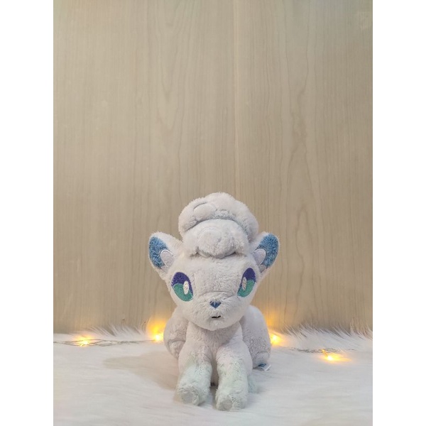 Boneka Pokemon Alolan Vulpix Fluffy - Takara Tomy