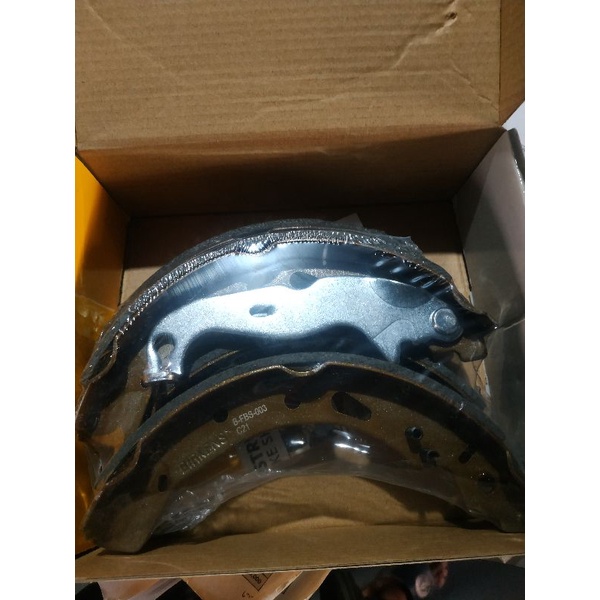 Brake Shoe Kampas Rem Belakang Fiesta / Mazda 2
