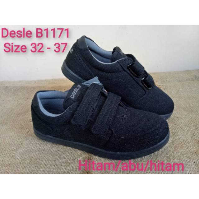 Sepatu anak Desle B1171