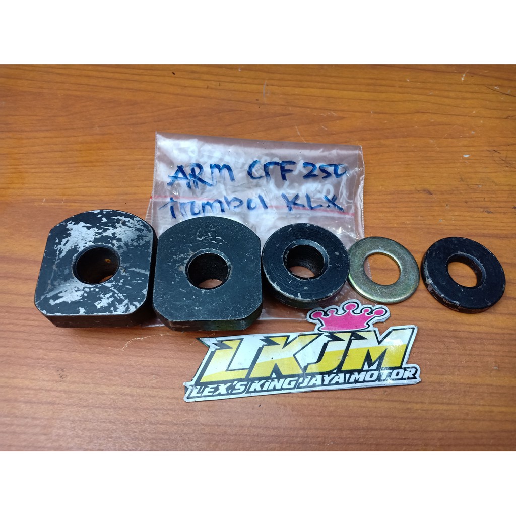 BOSING RODA BELAKANG ARM CRF250R TROMBOL KLX