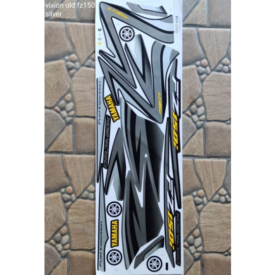 STRIPING VARIASI VIXION OLD FZ150i silver