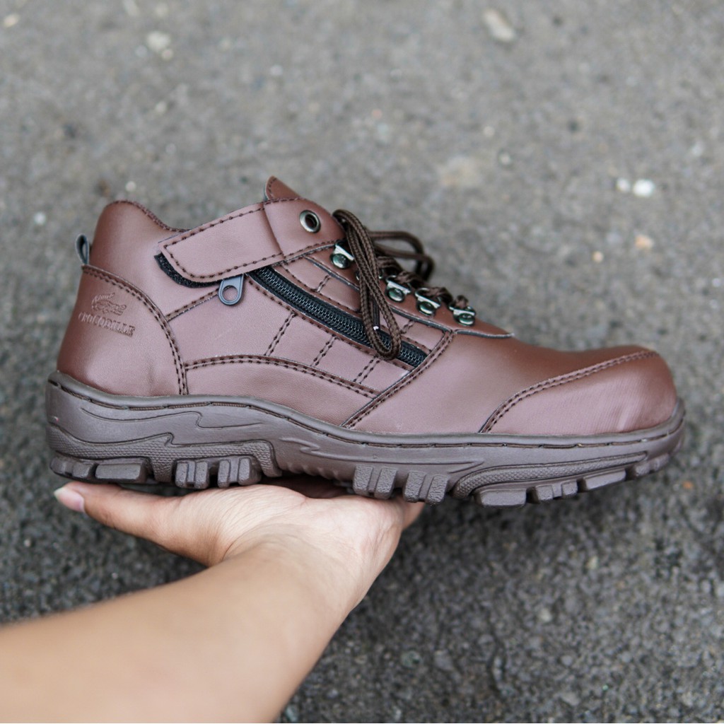 DISKON !! Sepatu Boots Safety Pria Crocodile Morisey Low Boot Sepatu Septi Ujung Besi kerja Pria