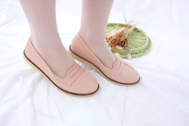 [SIAP KIRIM] BRShoes22 Pink Sepatu Kerja Casual Slip On Wanita