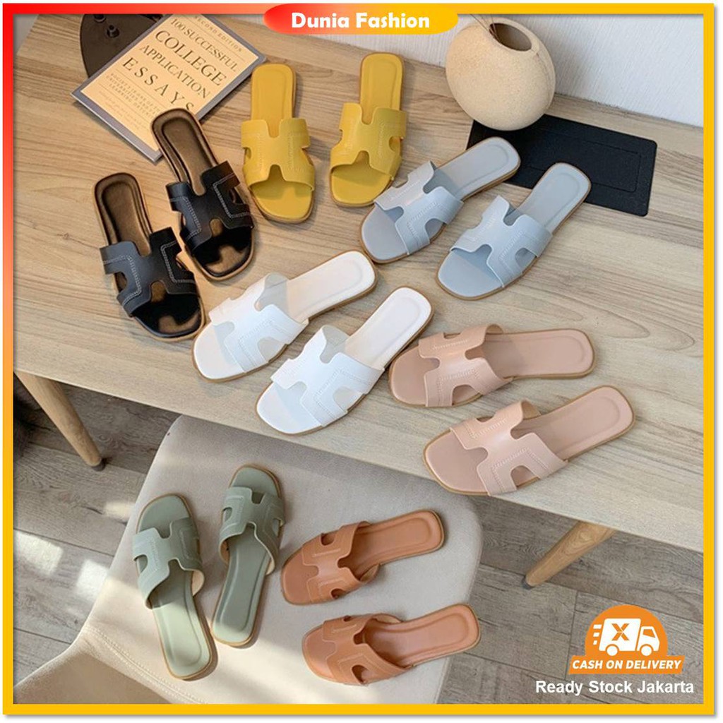 {COD/BAYAR DITEMPAT} DF 457 Sandal Selop Wanita Gaya Casual Anti Slip Warna Polos untuk Musim Panas