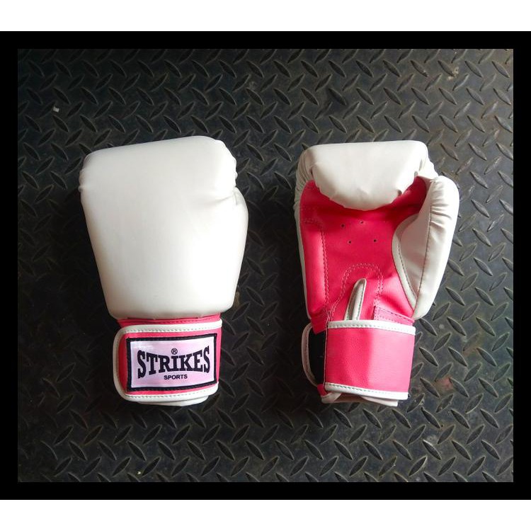 pink boxing gear