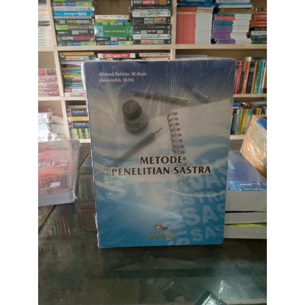 metode Penelitian sastra