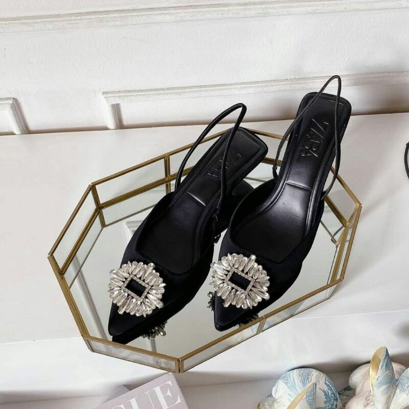 Zara princess heels hitam