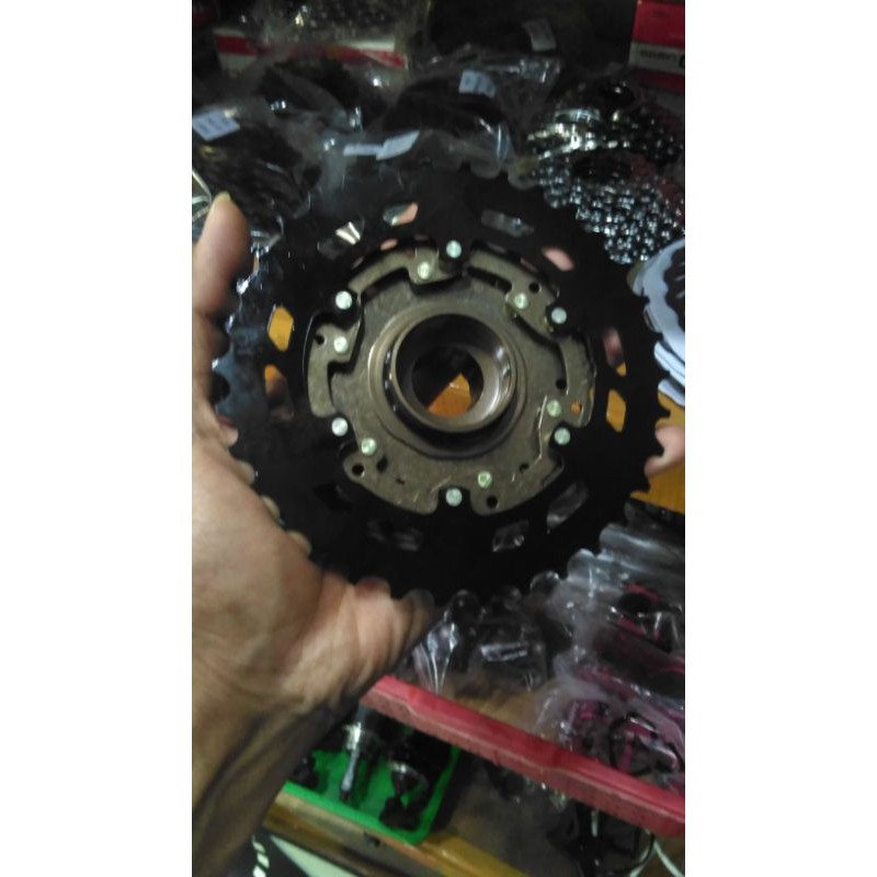 Sproket 7 speed Megarange ulir