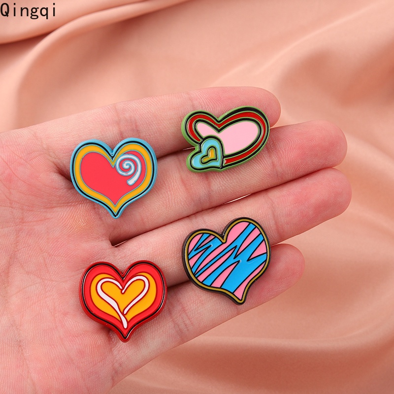 Bros Pin Enamel Desain Graffiti Hati Untuk Hadiah Teman Perempuan