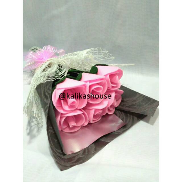Buket Bunga Kain Flanel Mawar Kuncup, Bunga Mawar Flanel, Mawar Kuncup