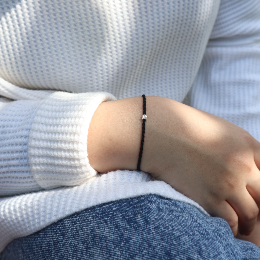 Twist Bracelet Gelang Tali Hitam Manik Stainlees Still