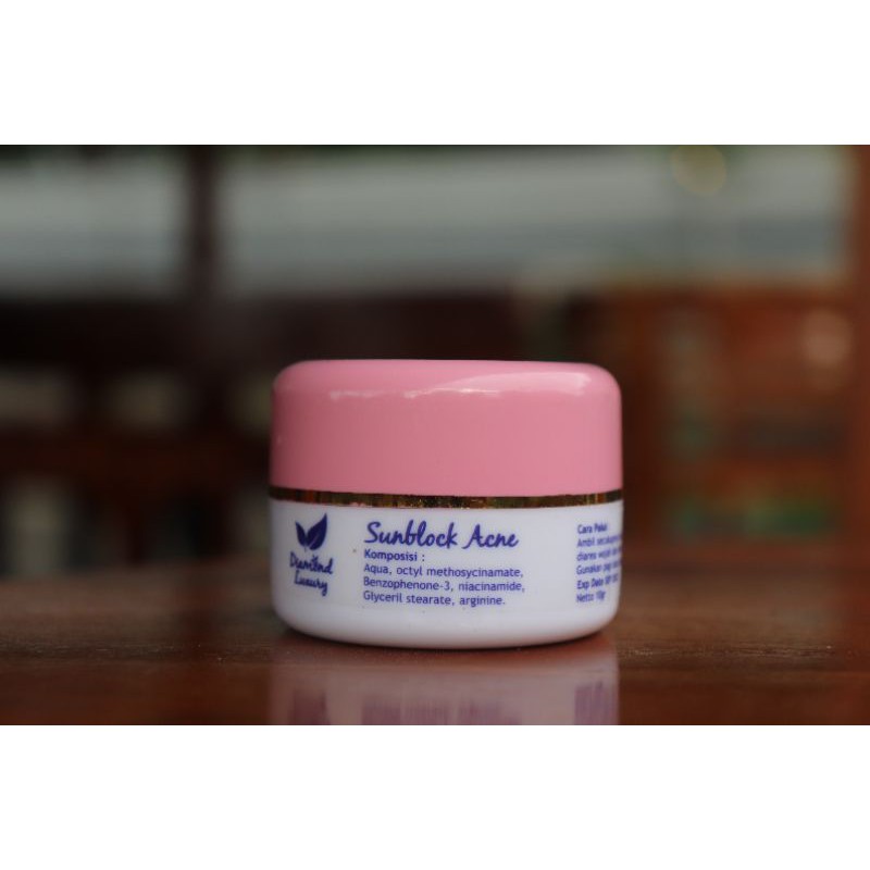 [COD]Diamond Luxury Sunblock acne 10gr[SUNBLOCK][SUNSCREEN][PERAWATAN WAJAH]