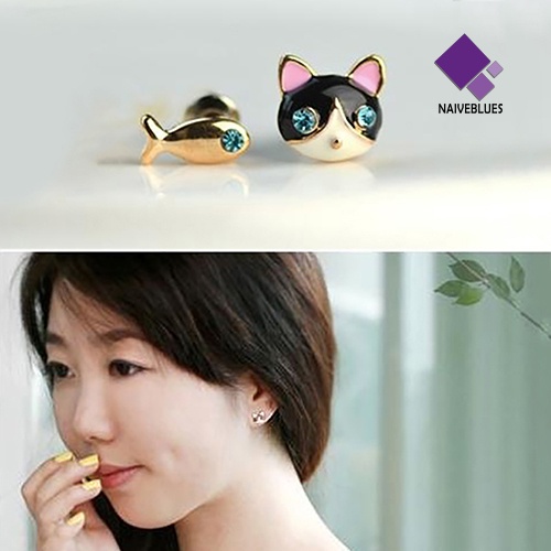 1 Pasang Anting Stud Desain Kucing Aksen Berlian Imitasi Gaya Korea Untuk Wanita