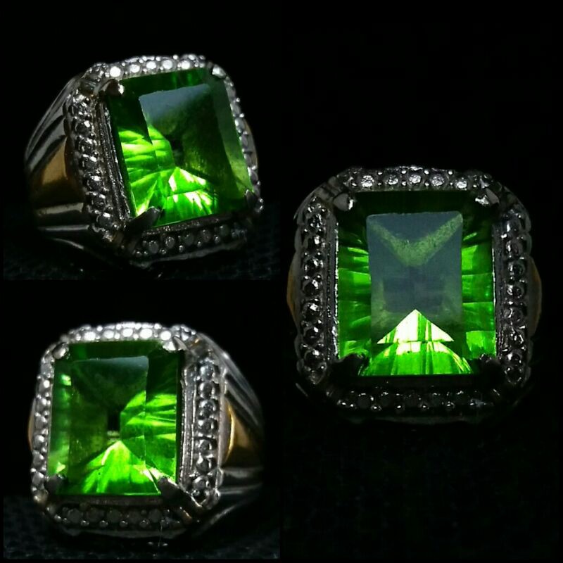 BATU MOLDAVITE NATURAL ASLI