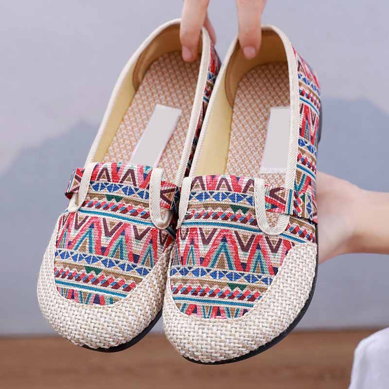 Sepatu Fashion Wanita Flatshoes Motif - 1608