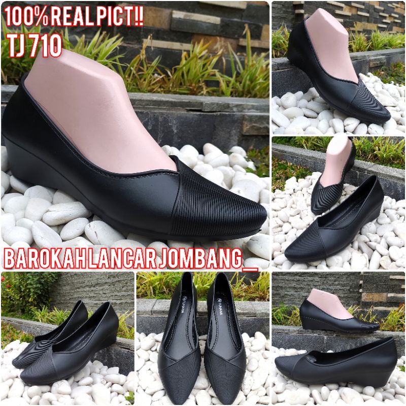 Sepatu Pantofel Karet Wanita Wedges Fuhaha TJ-710.hak 3cm 100% original by fuhaha