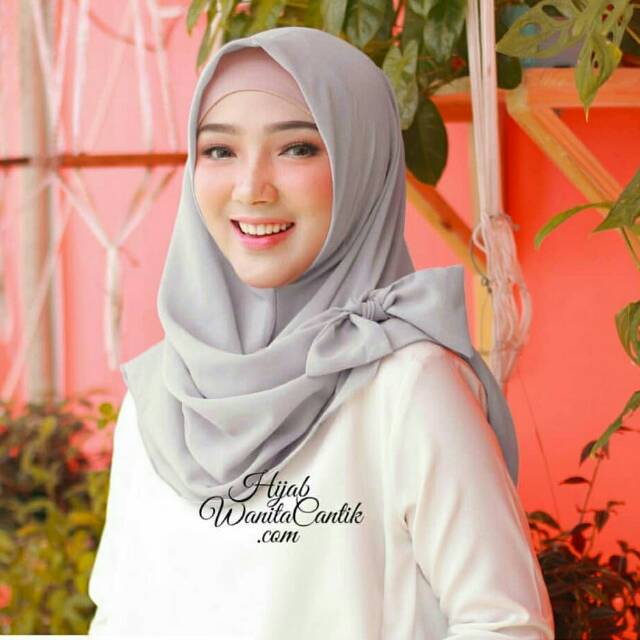  Hijab  Cantik  Indonesia Voal Motif