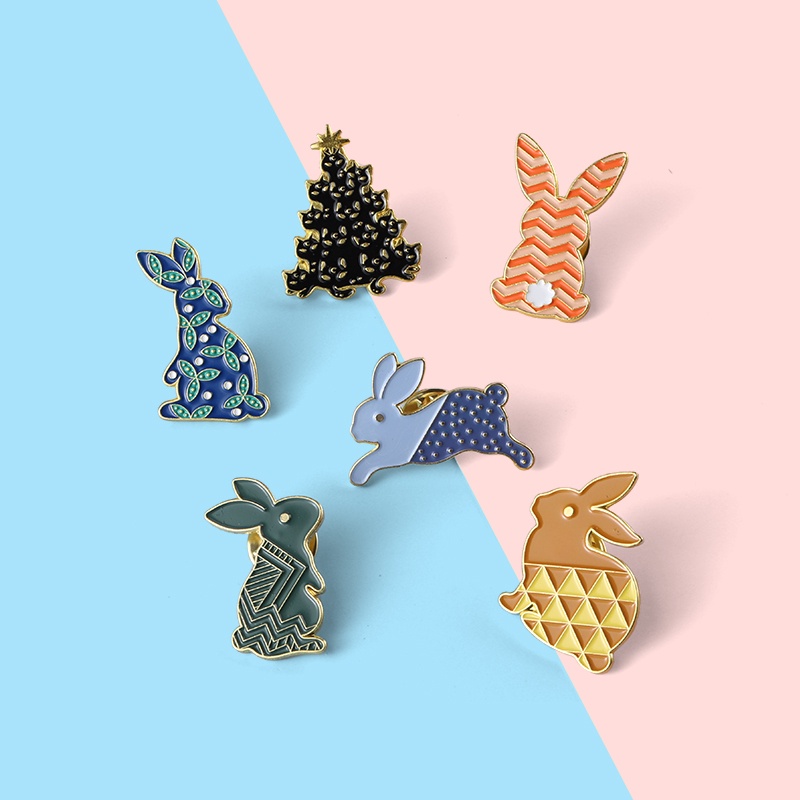 Bros Pin Enamel Bentuk Kartun Hewan Kelinci Untuk Anak