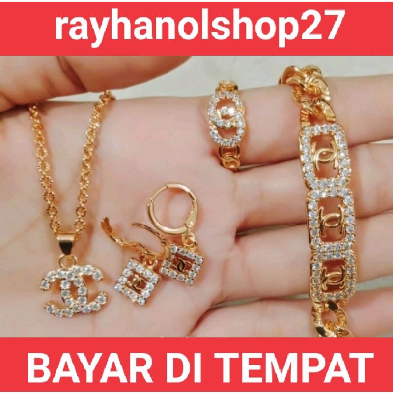 perhiasan wanita titanium xuping anti karat pilihan model dan motif nya mewah satu set lapis mas 24K